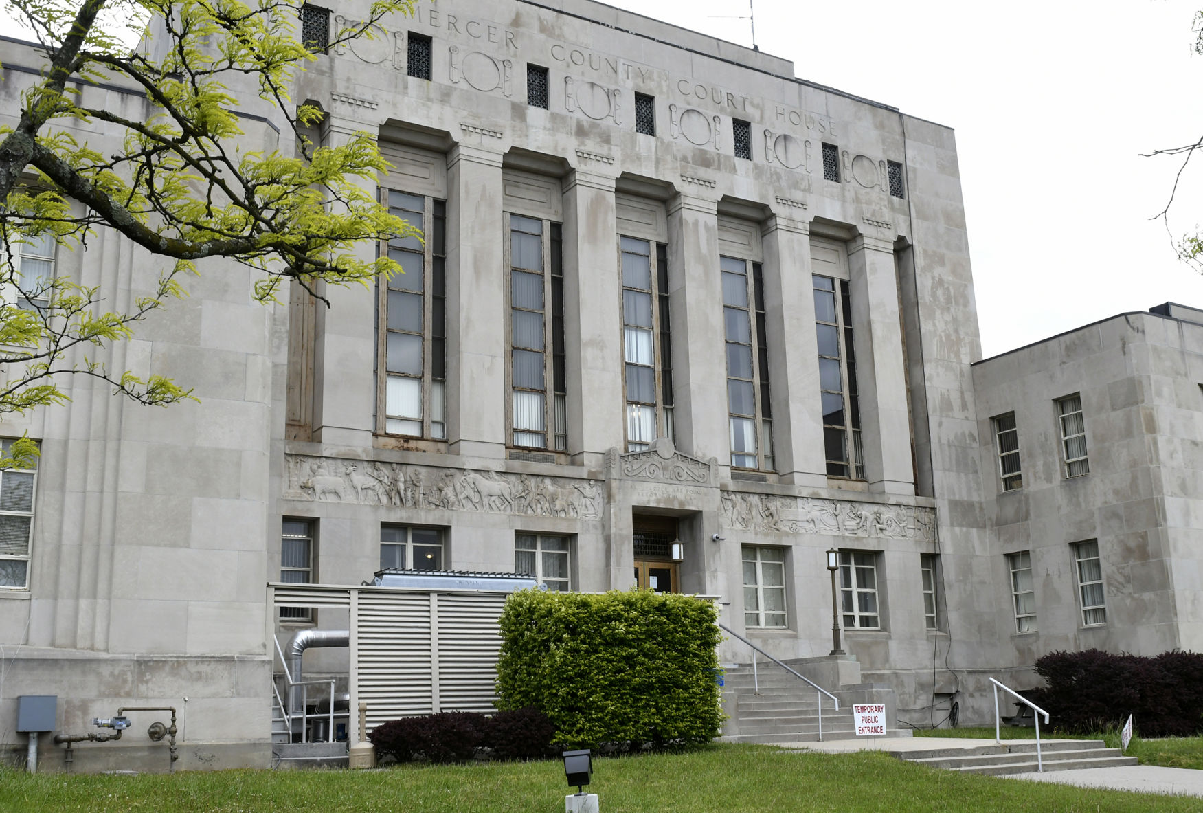 Mercer County Courthouse